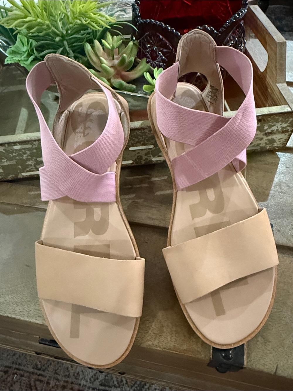 Sorel Pink and Nude Crisscross Elastic and Leather Strap Sandals